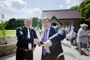 Derek Hutchinson with Paul Farmer, chief executive of mental health charity MIND